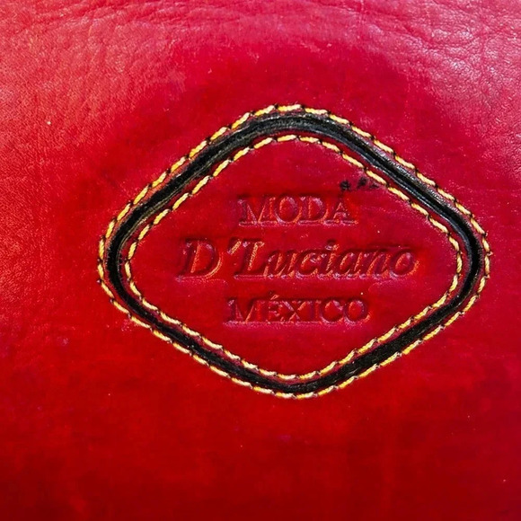 Moda D'Luciano Vintage Red Leather Handbag - Picture 6 of 10